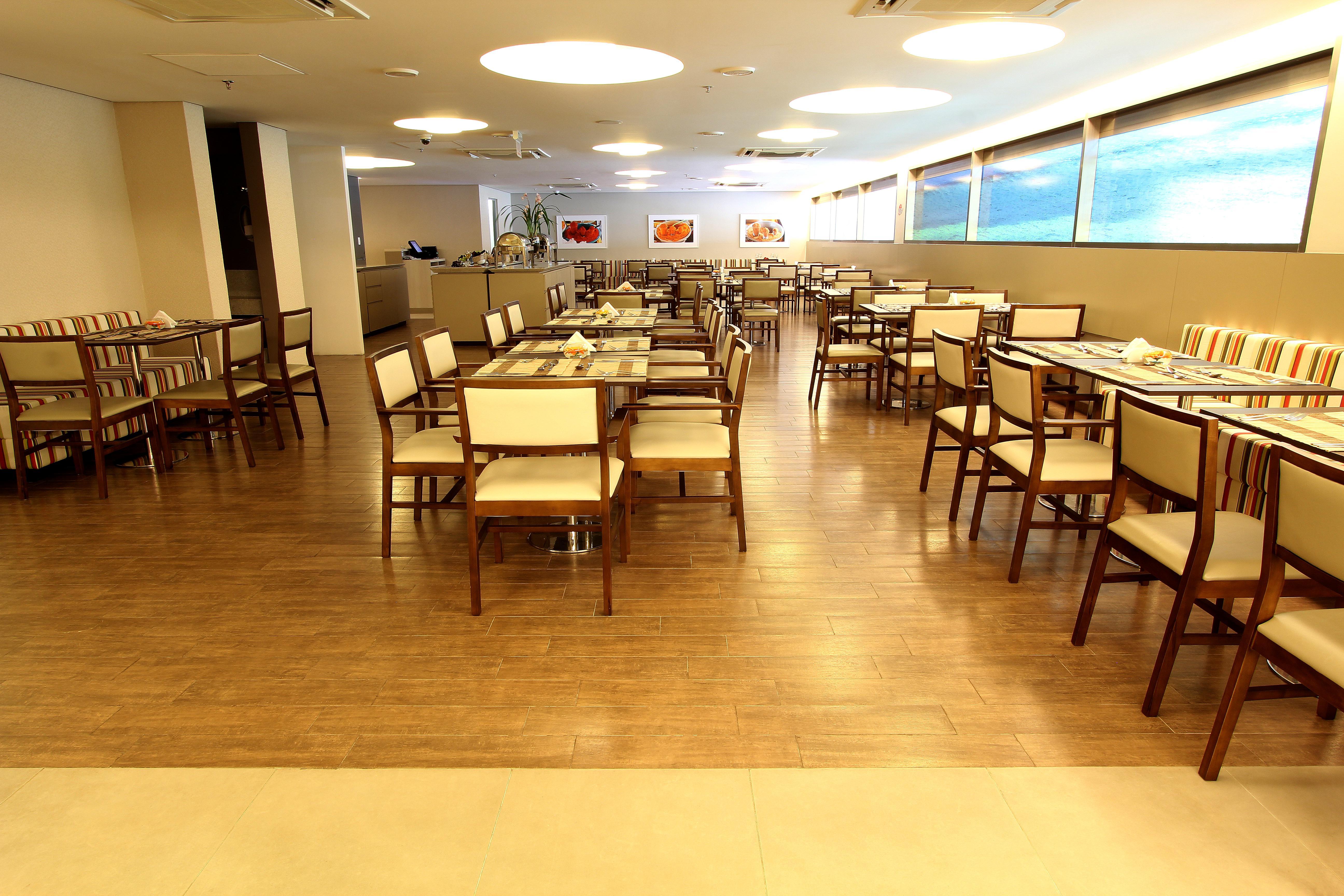 Hotel Intercity 4*