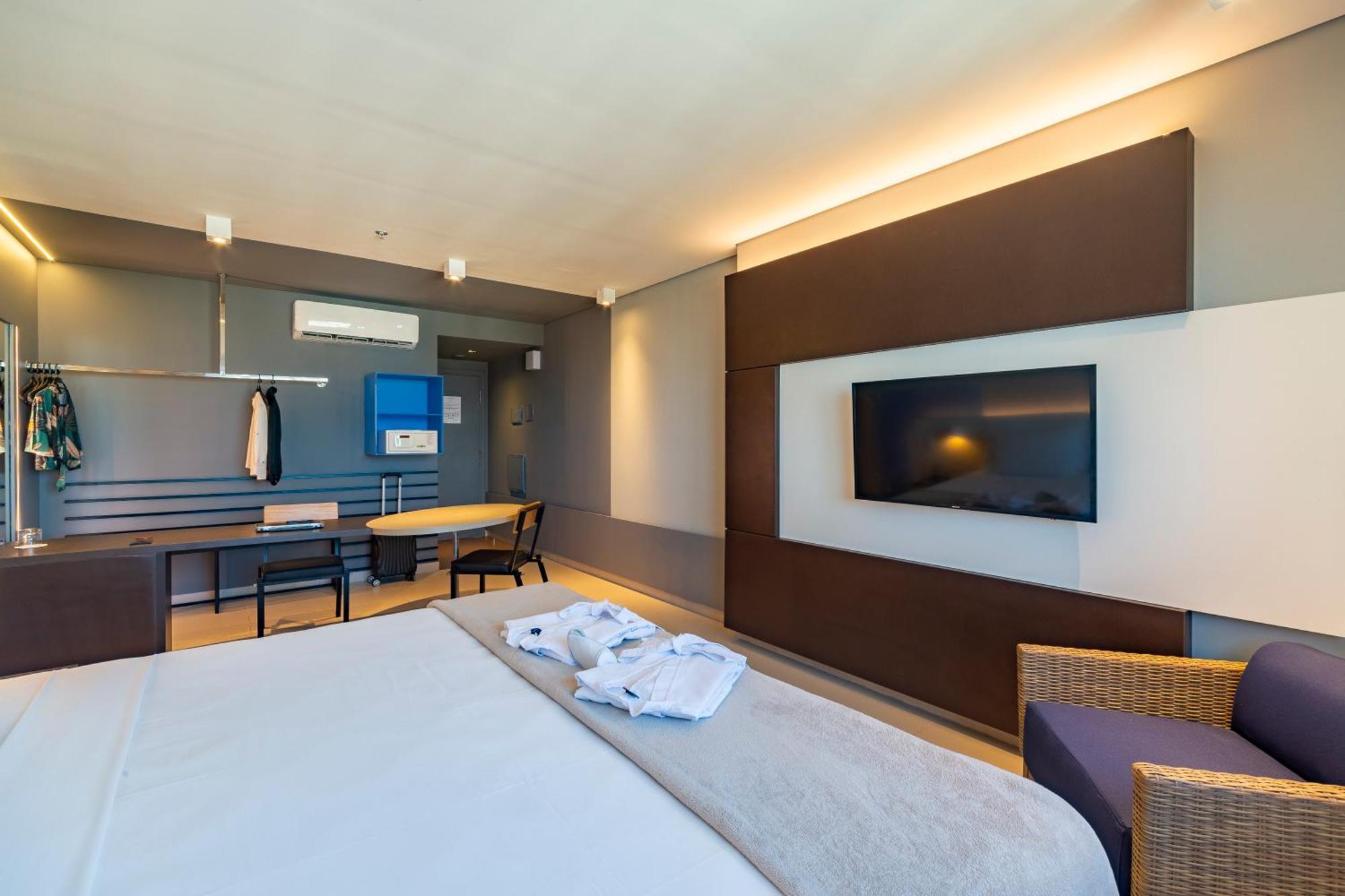 Intercity Hotel 4*